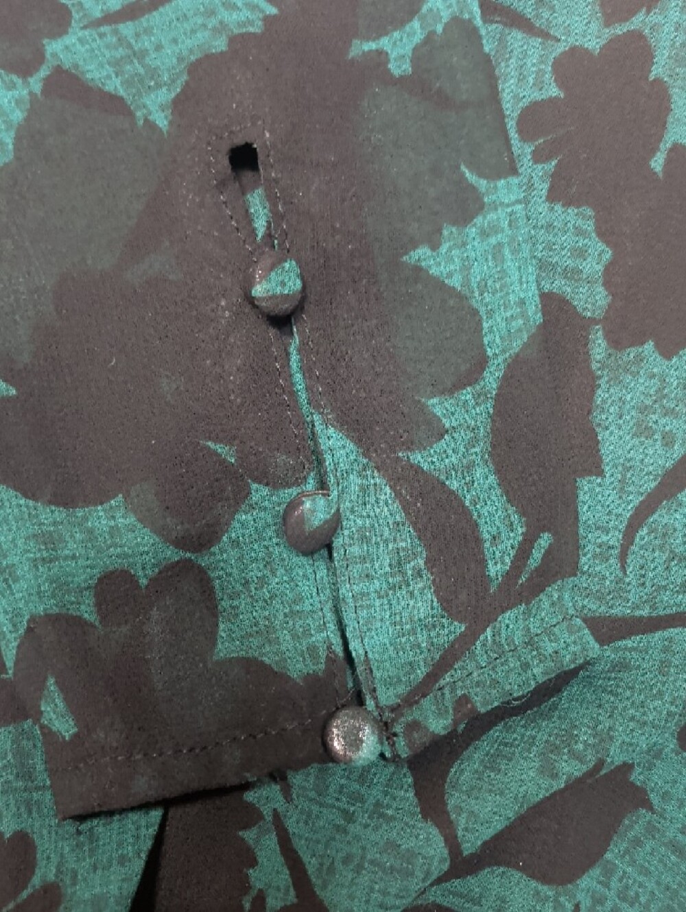 Sugarlips Teal and Black Floral Scoop Neck Top - Picture 3 of 4